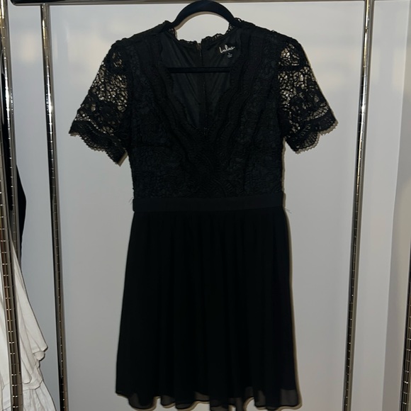 Lace top black babydoll dress Lulu’s size L - Picture 2 of 3